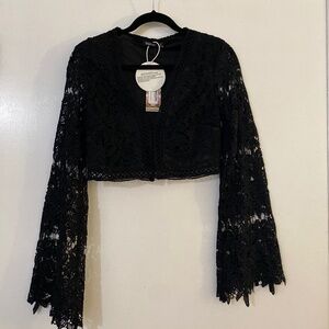 Crop Long Sleeve Plunge Neck Lace top